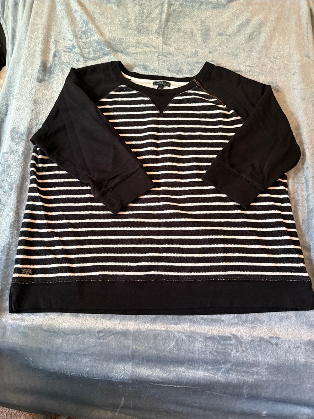Ralph Lauren Black and White Striped Raglan Sweatshirt with Zip - Picture 4 of 10